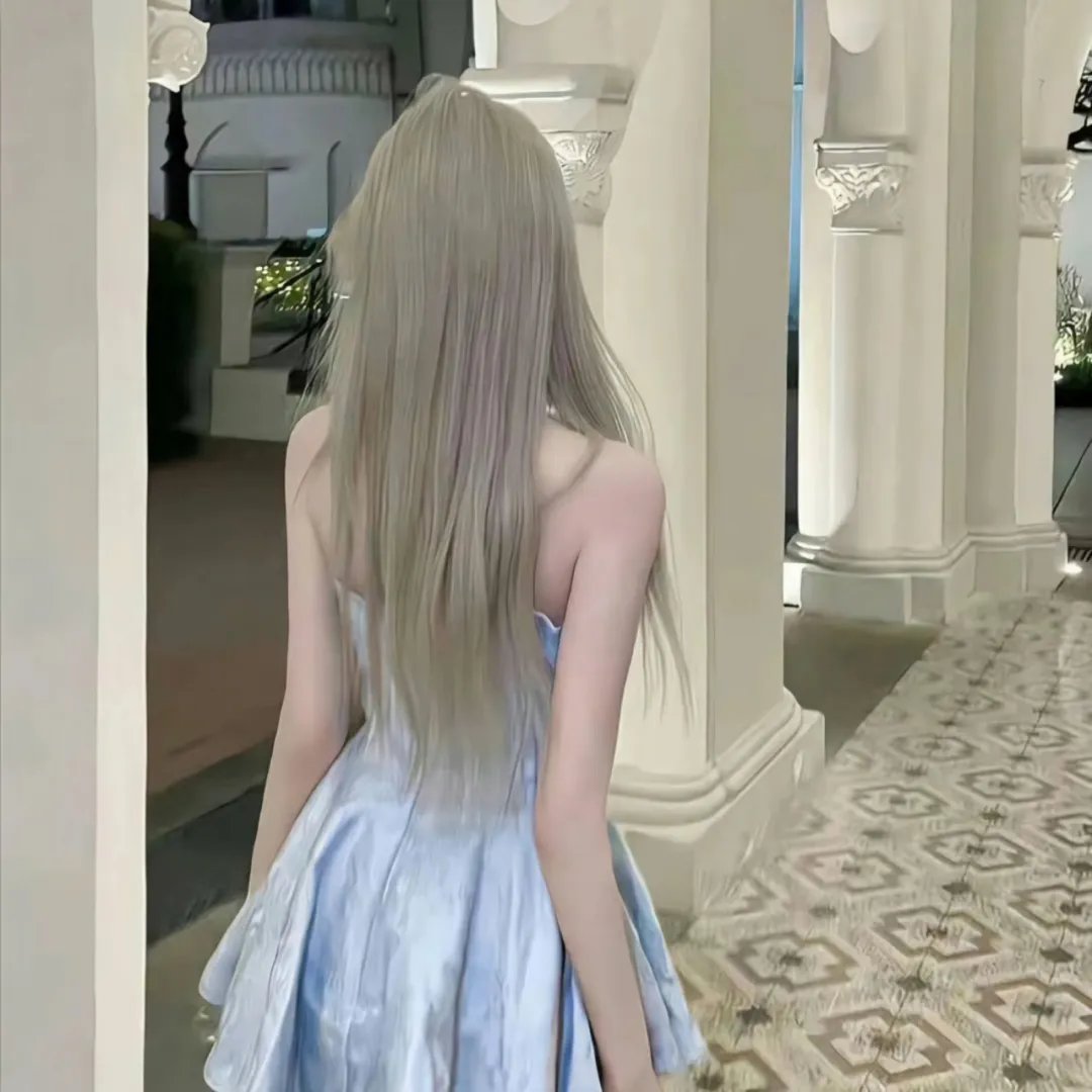 女猫